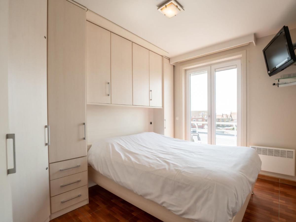 Apartment Residentie Lautrec-1 By Interhome Bredene Bagian luar foto